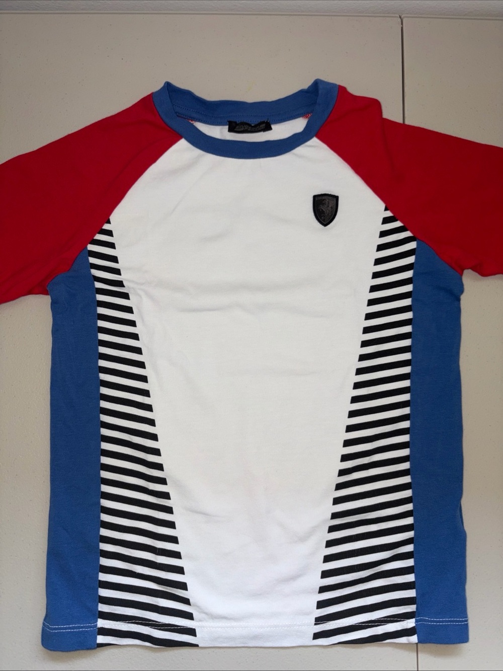 Scuderia Ferrari Boys Racing T-Shirt Size 5 NWOT Red Blue White Tee
